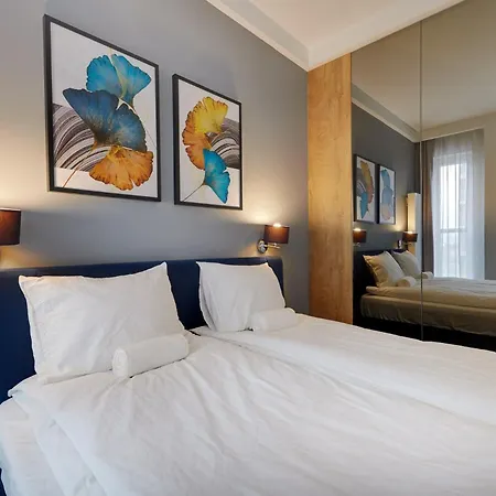 Golden Sokolska 30 Towers - Great Location&59 Apartment Katowice
