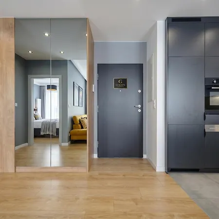 Golden Sokolska 30 Towers - Great Location&59 *