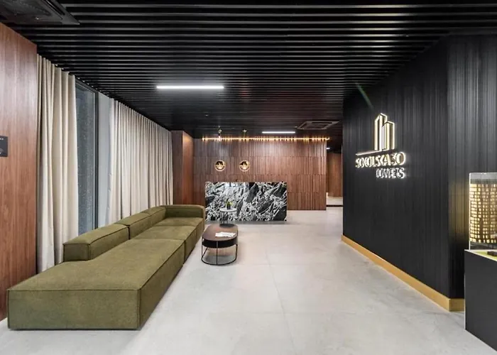 Golden Sokolska 30 Towers - Great Location&59 아파트